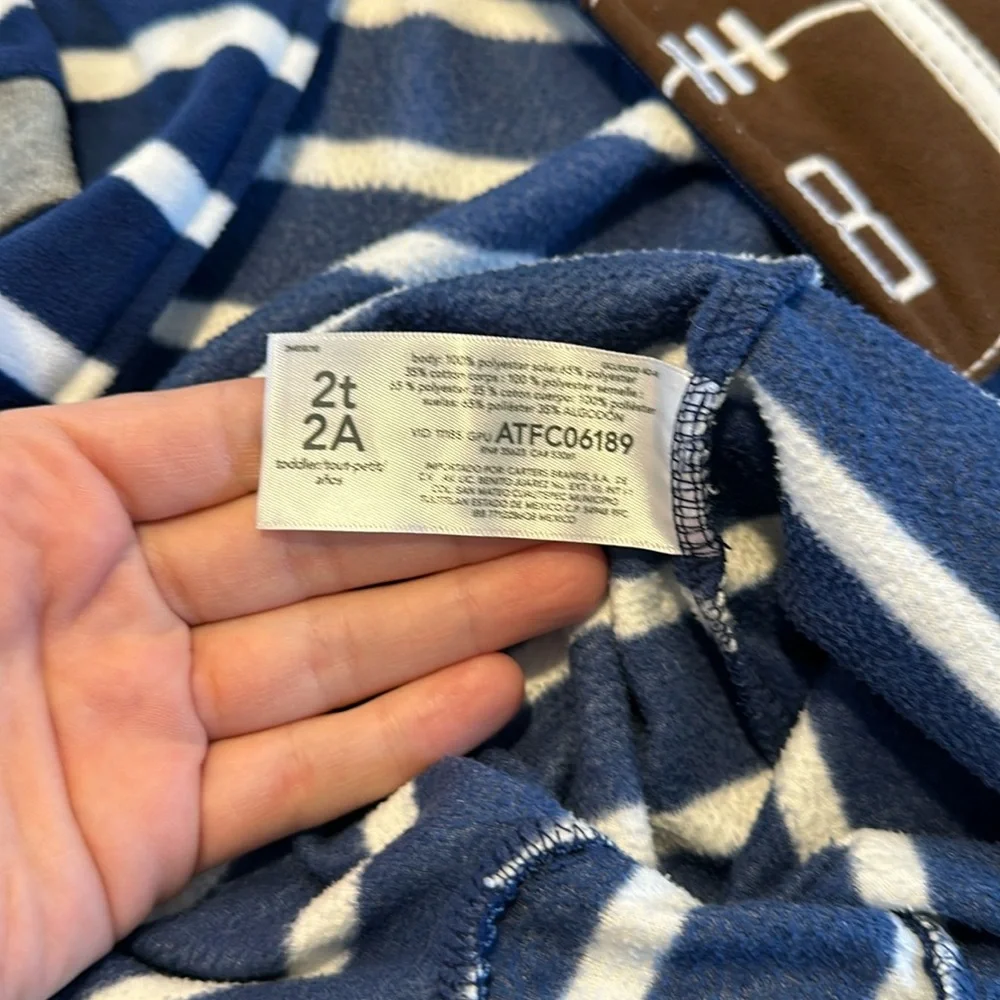 Carter’s footie pajamas navy blue white stripes football size 2T 💙🏈
